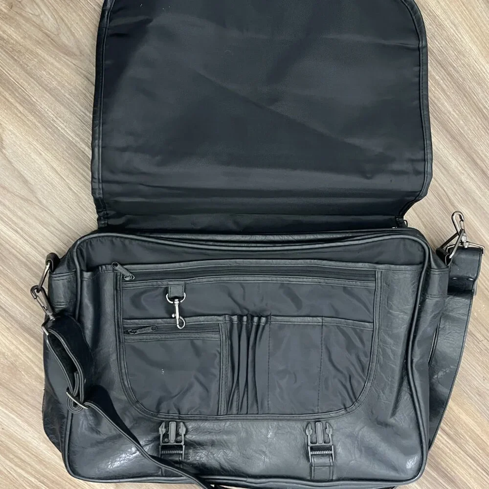 JUILLIARD computer bag Black leather vinyl R-Tech Laptop Case crossbody bag